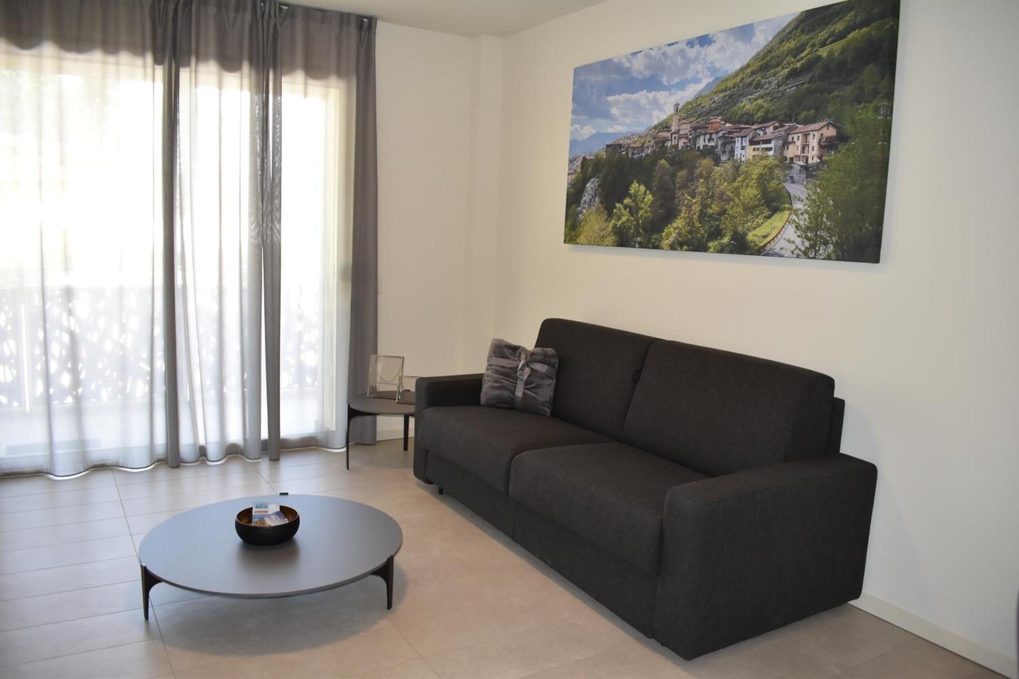 Apartamento Baia Delle Rose Via Roma 111 Costa Volpino Exterior foto