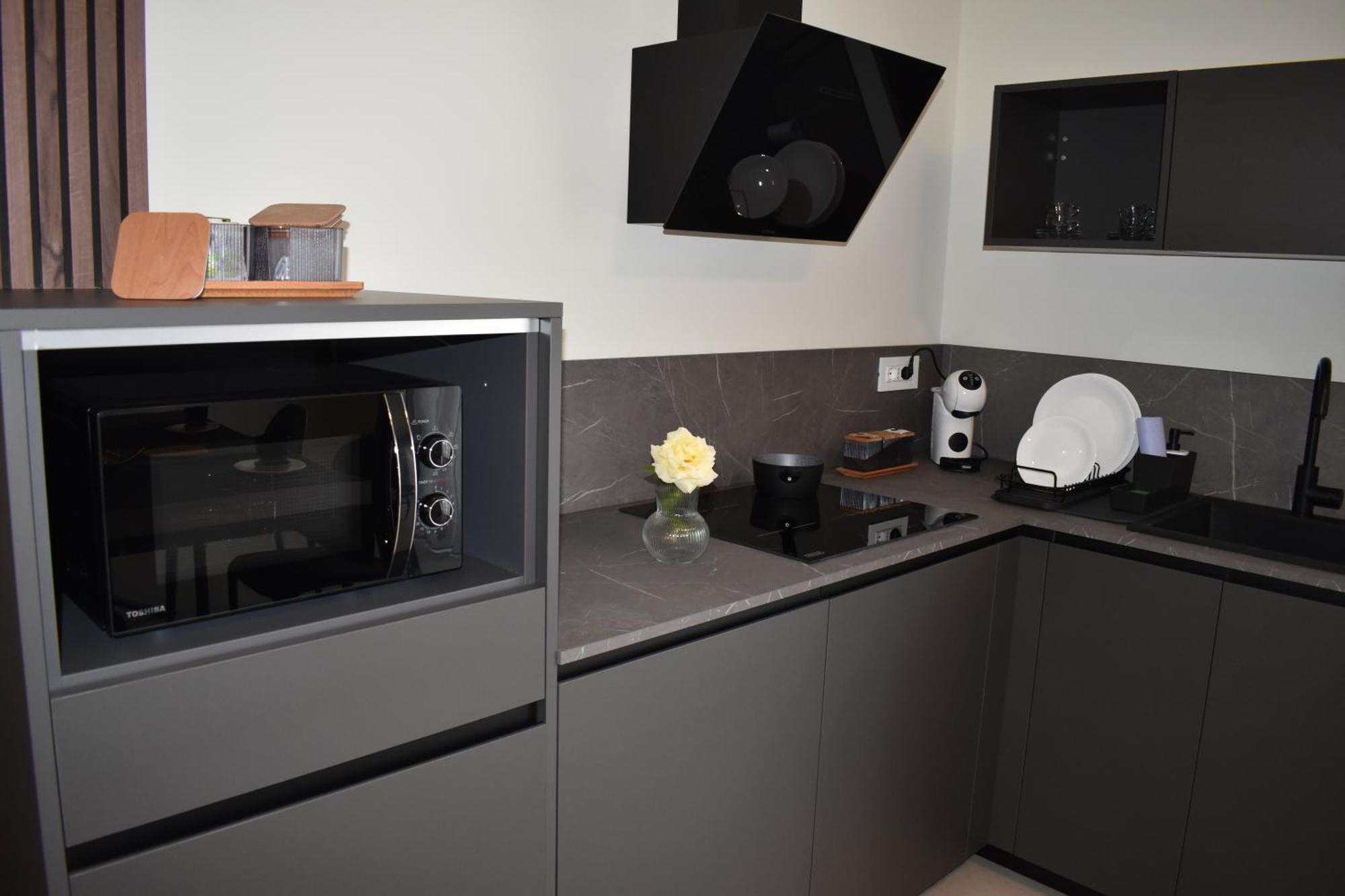 Apartamento Baia Delle Rose Via Roma 111 Costa Volpino Habitación foto