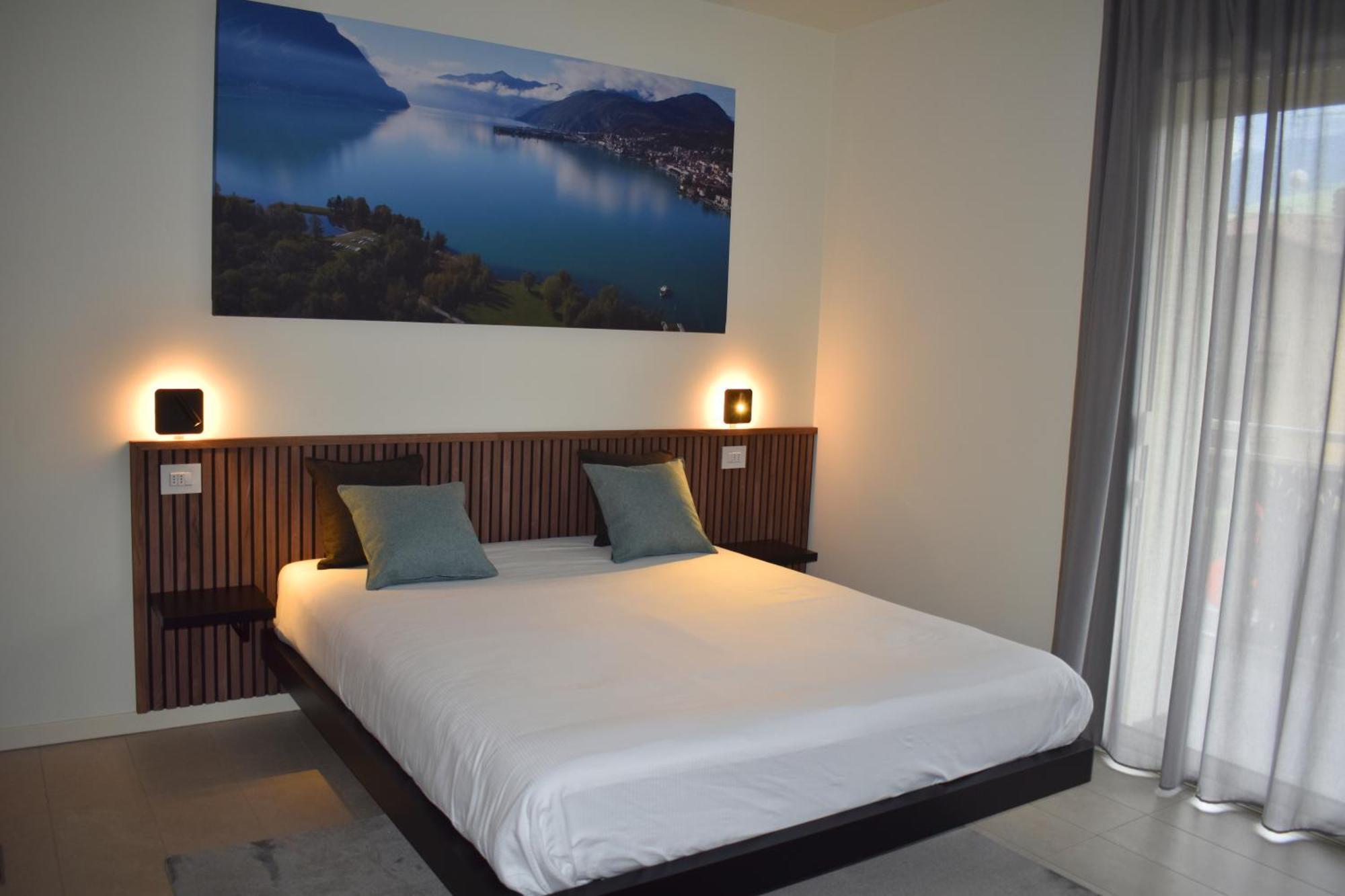 Apartamento Baia Delle Rose Via Roma 111 Costa Volpino Habitación foto